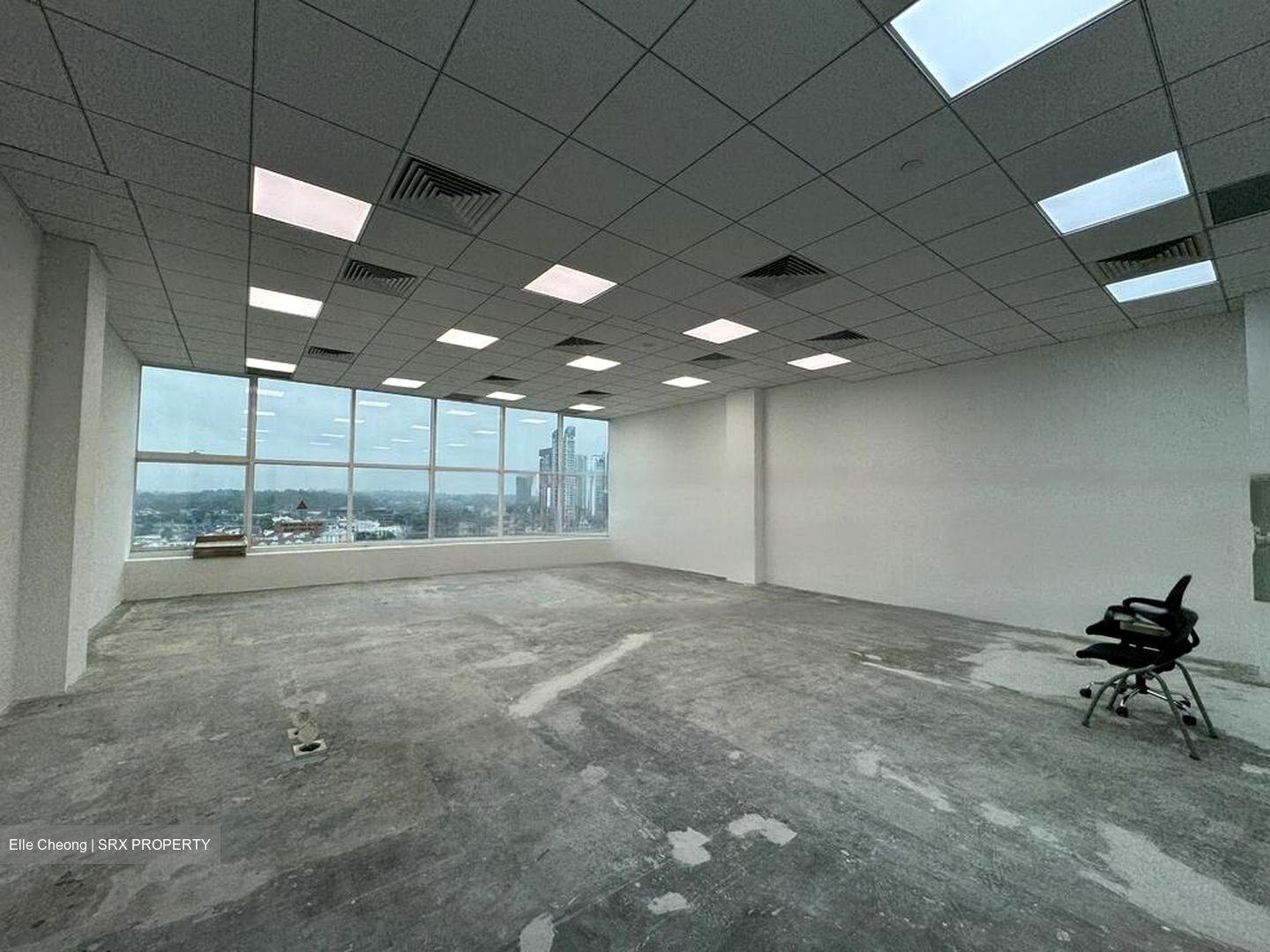 Square 2/novena Medical Center (D11), Retail #455104061